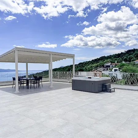 Daire Skysea In Bregi With A View Of Opatija